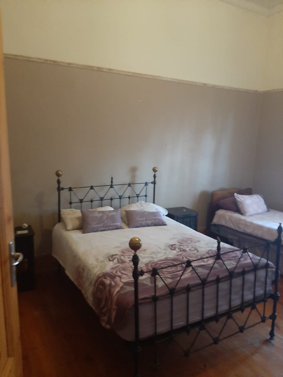 4 Bedroom Property for Sale in Hofmeyr Eastern Cape